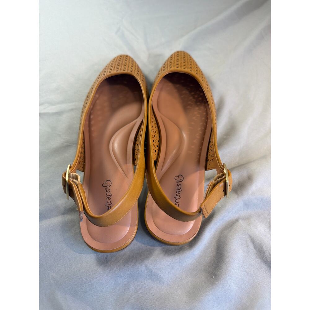 Baretraps Women's Riva Slingback flats size 8 NWOT - Picture 5 of 5